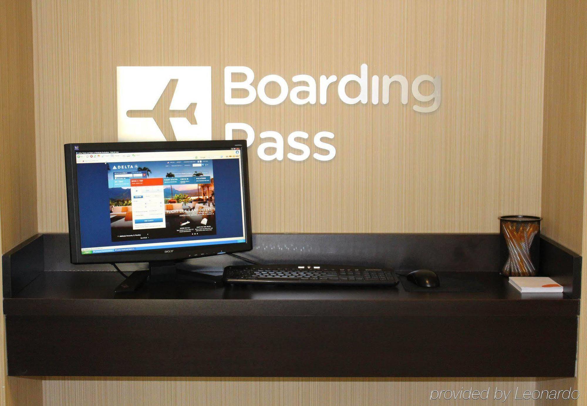 Courtyard By Marriott Clarksville Esterno foto